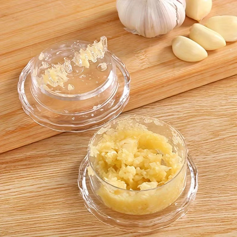 Manual Portable Garlic Crusher - Twist Kitchen Gadget for Effortless Garlic and Ginger Crushing, Easy to Use and Clean (Set of 1 or 2)